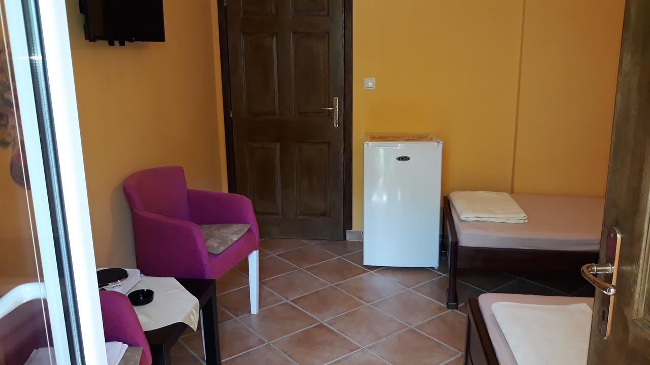 Guesthouse Djacic Budva Eksteriør bilde